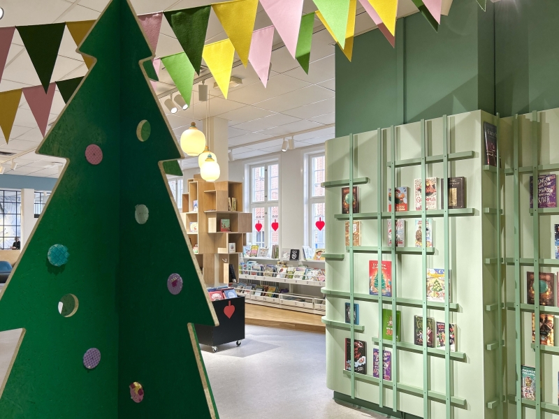 Jul i børnebiblioteket i Silkeborg 